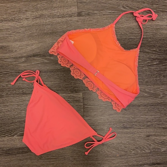 xhilaration Coral Lace Bikini Size Medium - Picture 2 of 4
